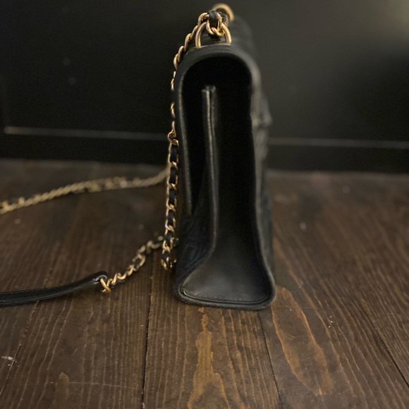 Tory Burch Fleming Convertible Shoulder Bag - Picture 2 of 5